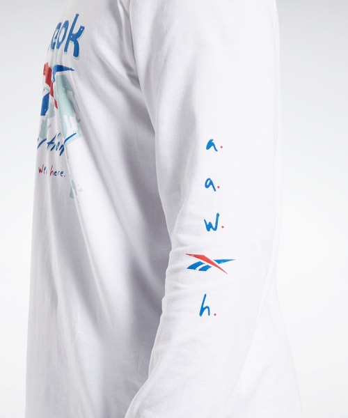 Reebok(リーボック)の「グラフィック シリーズ プレシーズン ロング スリーブ Tシャツ / Graphic Series Pre-Season Long Sleeve T-Shirt /(Tシャツ/カットソー・メンズ・ホワイト/ブラック・SMALL/X-LARGE/LARGE/XXX-LARGE/XX-LARGE/MEDIUM/X-SMALL)」の6枚目の写真