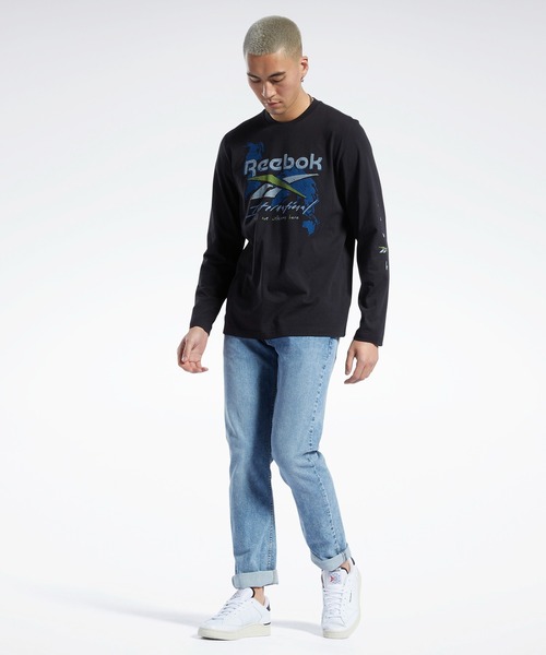 Reebok(リーボック)の「グラフィック シリーズ プレシーズン ロング スリーブ Tシャツ / Graphic Series Pre-Season Long Sleeve T-Shirt /(Tシャツ/カットソー・メンズ・ホワイト/ブラック・SMALL/X-LARGE/LARGE/XXX-LARGE/XX-LARGE/MEDIUM/X-SMALL)」の11枚目の写真