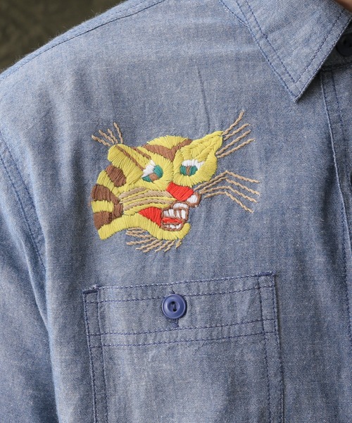HOUSTON(ヒューストン)の「ベトジャンモチーフ手刺繍 スーベニアシャンブレーワークシャツ(シャツ/ブラウス・メンズ・ブルー・XL/M/L)」の11枚目の写真