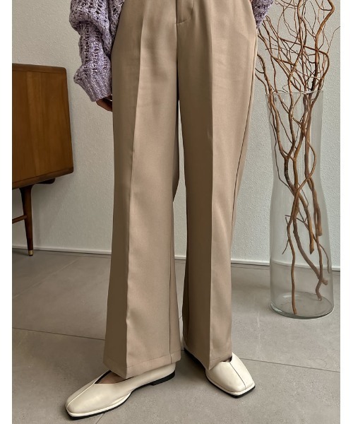 Re:EDIT（リエディ）の「[2022A/W COLLECTION]センターラインスクエアトゥフラットパンプス（パンプス・レディース・ブラック/レッド/アイボリー/グレイッシュベージュ・SMALL/MEDIUM/LARGE/X-LARGE）」の16枚目の写真