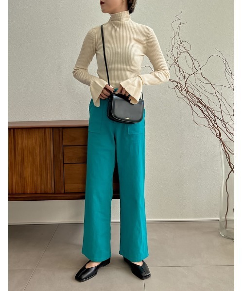 Re:EDIT（リエディ）の「[2022A/W COLLECTION]センターラインスクエアトゥフラットパンプス（パンプス・レディース・ブラック/レッド/アイボリー/グレイッシュベージュ・SMALL/MEDIUM/LARGE/X-LARGE）」の12枚目の写真