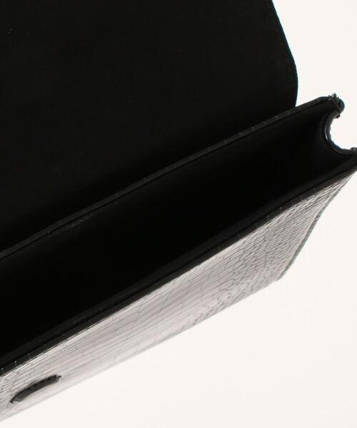 Ted Baker（テッドベーカー）の「CROCEY クロコディテール クラッチバッグ（クラッチバッグ・レディース・ブラック/ブルー系その他3・O/S）」の3枚目の写真