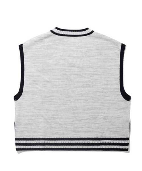 ROMANTIC CROWN（ロマンティッククラウン）の「A'GEM/9 × .kom『ROMANTIC CROWN/ロマンティッククラウン』SIDE BUTTON WIDE VEST/サイドボタン ワイドベスト（ベスト・レディース・ライトグレー/ネイビー・M/L）」の17枚目の写真