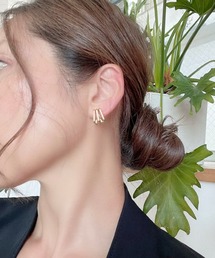 SALE 落ちにくいピアス風トリプルスクエアイヤリング