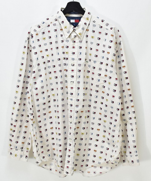 TOMMY HILFIGER(トミーヒルフィガー)の「【ヴィンテージ古着】TOMMY HILFIGER / トミーヒルフィガー 国旗柄 ボタンダウンシャツ(シャツ/ブラウス・メンズ・ホワイト・LARGE)」の2枚目の写真