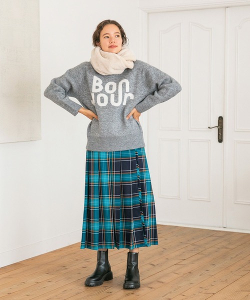 niko and...（ニコアンド）の「洗えるクルーロゴニットプルオーバー（ニット/セーター・レディース・チャコール/ライトグレー/グリーン/ブルー・FREE）」の13枚目の写真