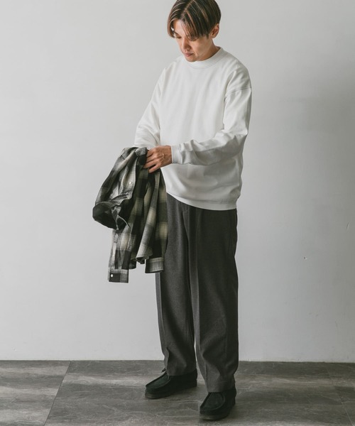 URBAN RESEARCH DOORS（アーバンリサーチドアーズ）の「配色ステッチプルオーバー（スウェット・メンズ・チャコールグレー/ブラウン/グリーン/ホワイト・MEDIUM/LARGE）」の11枚目の写真