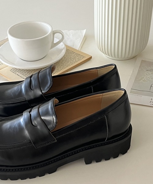 by muni:r（バイ ムニール）の「クラシック厚底ローファー（ローファー・レディース・ブラック・23.0cm/23.5cm/24.0cm/24.5cm/25.0cm）」の14枚目の写真