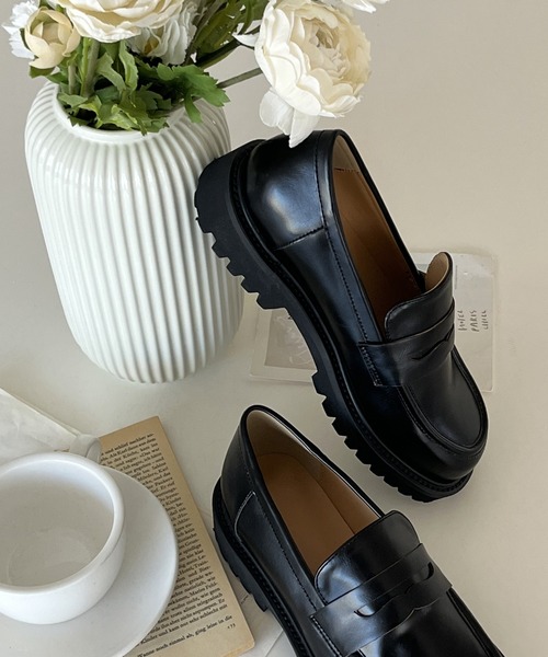 by muni:r（バイ ムニール）の「クラシック厚底ローファー（ローファー・レディース・ブラック・23.0cm/23.5cm/24.0cm/24.5cm/25.0cm）」の15枚目の写真