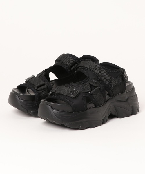 Shoes in Closet（シューズインクローゼット）の「軽量厚底 フットベッド ベルクロ スポーツサンダル 1842（サンダル・レディース・ブラック×ホワイト/アイボリー/ブラック×ブラック・LL/L/M/S）」の19枚目の写真