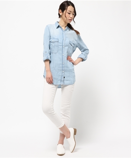 ROSE BUD（ローズバッド）の「(RAILS)RW25798 MARLOW DENIM SHIRT（シャツ/ブラウス・レディース・ブルー系その他・SMALL/X-SMALL）」の5枚目の写真