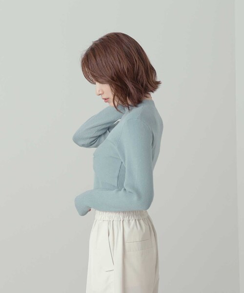 N.(N. Natural Beauty Basic)(エヌエヌナチュラルビューティーベーシック)の「◆ツイストデザインリブニット(ニット/セーター・レディース・オフホワイト/ブラック/グリーン・MEDIUM)」の14枚目の写真