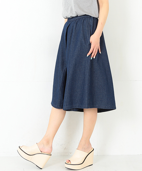 CAROLINA GLASER(カロリナ グレイサー)の「CAROLINA GLASER / デニムガウチョパンツ(その他パンツ・レディース・インディゴブルー・ONE SIZE)」の2枚目の写真
