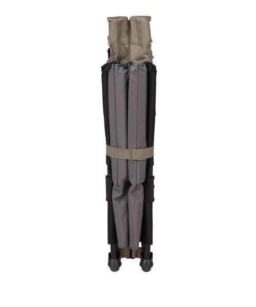 COLEMAN（コールマン）の「コンパクトグランドチェア（グレージュ）（アウトドアグッズ・メンズ・ライトグレー・FREE）」の4枚目の写真