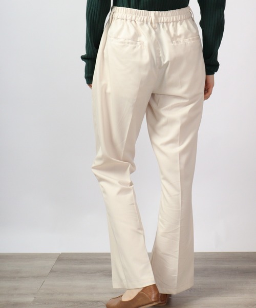 FUNALIVE（ファンアライブ）の「センタープレス ストレッチ カラーフレアパンツ（スラックス・メンズ・グリーン/モカ/ベージュ/ホワイト/サックスブルー/ブラック・XL/L/M）」の9枚目の写真