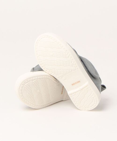 petit main（プティマイン）の「Tストラップスニーカー（スニーカー・キッズ・キナリ/カーキ・14cm/16cm/17cm/15cm）」の11枚目の写真