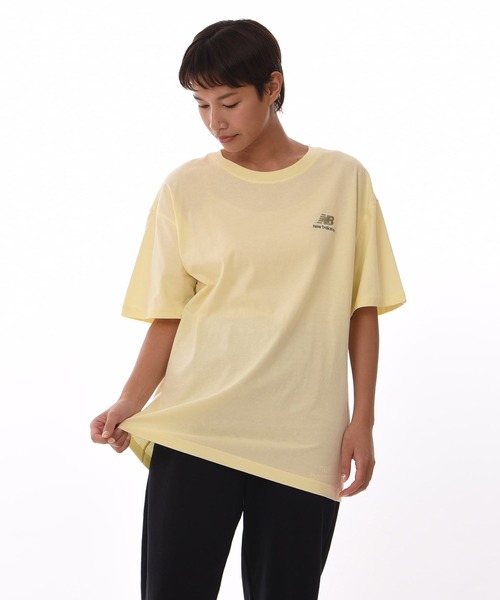NEW BALANCE(ニューバランス)の「NB Essentials uni-ssentialsショートスリーブTシャツ(Tシャツ/カットソー・メンズ・ライトイエロー/ダークグリーン/ライラック・1/2/4/0/5/3)」の3枚目の写真