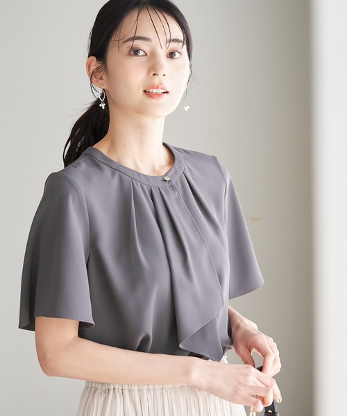 ボウタイフウタックハーフスリーブブラウス
