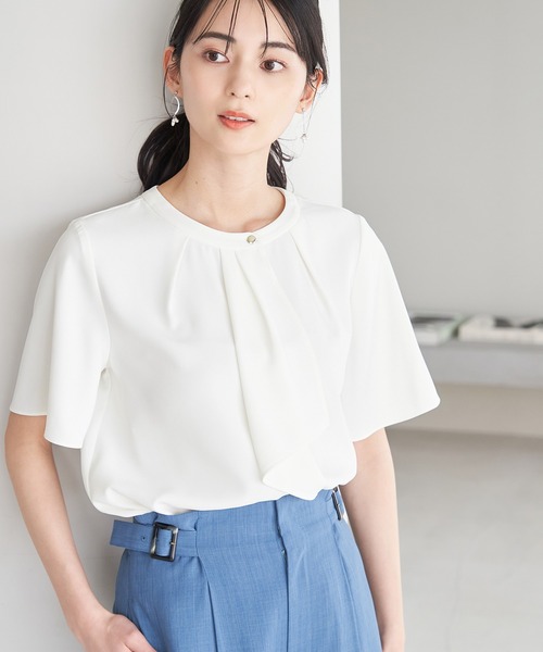 ボウタイフウタックハーフスリーブブラウス