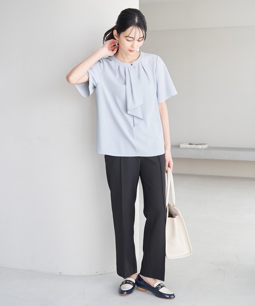 ボウタイフウタックハーフスリーブブラウス