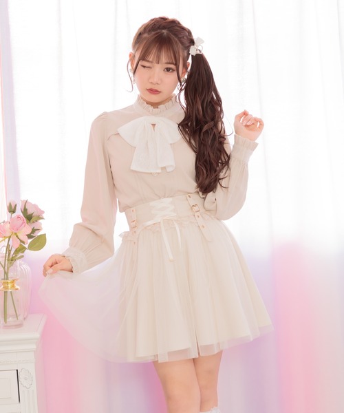 ROJITA（ロジータ）の「デコルテ開き配色リボンブラウス（シャツ/ブラウス・レディース・ブラック/ベージュ/ピンク・FREE）」の5枚目の写真