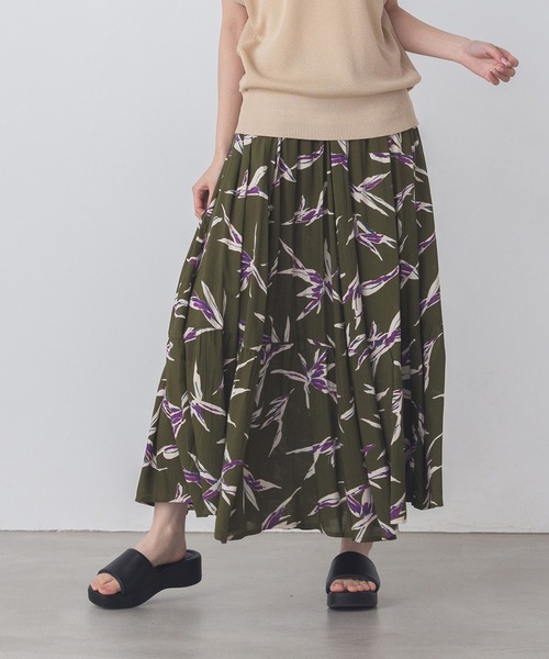 lil nina（リルニーナ）の「レーヨン プリント ギャザースカート（スカート・レディース・レッド/ブラック/グリーン・FREE）」の3枚目の写真