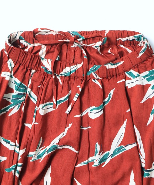 lil nina（リルニーナ）の「レーヨン プリント ギャザースカート（スカート・レディース・レッド/ブラック/グリーン・FREE）」の20枚目の写真