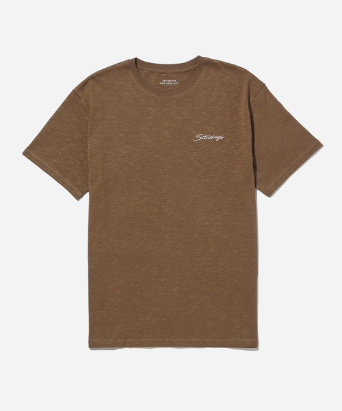 Saturdays NYC(サタデーズ ニューヨークシティ )の「Cotton Slub Script Ss Tee(Tシャツ/カットソー・メンズ・ベージュ/サックスブルー/ブラウン系その他2/オフホワイト・L/M/S/XL/X-SMALL)」の3枚目の写真
