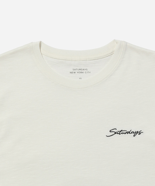 Saturdays NYC(サタデーズ ニューヨークシティ )の「Cotton Slub Script Ss Tee(Tシャツ/カットソー・メンズ・ベージュ/サックスブルー/ブラウン系その他2/オフホワイト・L/M/S/XL/X-SMALL)」の6枚目の写真