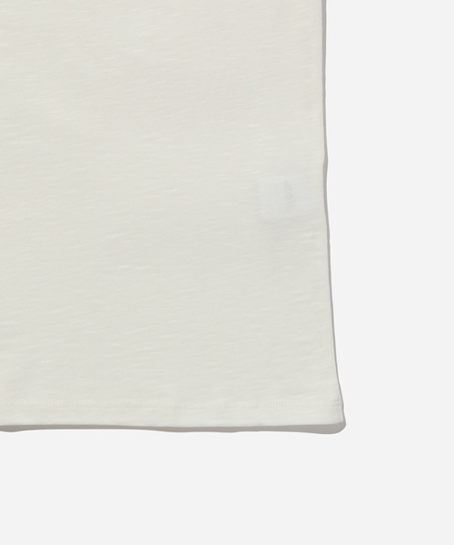 Saturdays NYC(サタデーズ ニューヨークシティ )の「Cotton Slub Script Ss Tee(Tシャツ/カットソー・メンズ・ベージュ/サックスブルー/ブラウン系その他2/オフホワイト・L/M/S/XL/X-SMALL)」の8枚目の写真