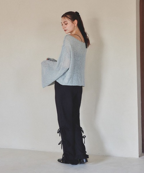 pomiii（ポミー）の「オフショルフレアスリーブニット（ニット/セーター・レディース・ベージュ/アイボリー/ミント/ラベンダー・FREE）」の7枚目の写真