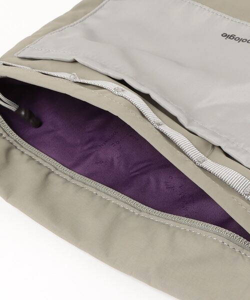 Topologie(トポロジー)の「Musette ミュゼット【バッグ単体】(ショルダーバッグ・レディース・モスグリーン/ブラウン/ピンク/ブルー/ブラック・ONE SIZE)」の13枚目の写真