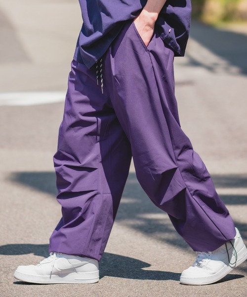 撥水ウエストゴムパラシュートパンツ emmi（エミ）の「【emmi atelier】撥水ウエストゴムパラシュート