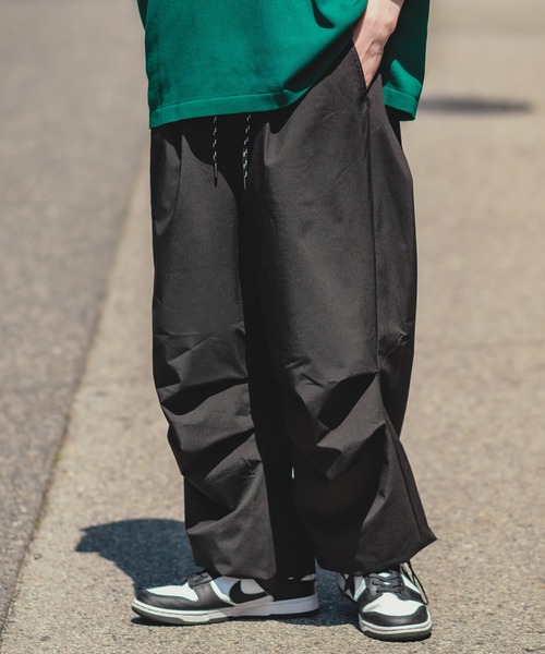 improves(インプローブス)の「【UAU】裏メッシュ 撥水 ワイドイージー パラシュートパンツ(その他パンツ・メンズ・カーキ/パープル/ブラック/ホワイト・LARGE/MEDIUM)」の11枚目の写真