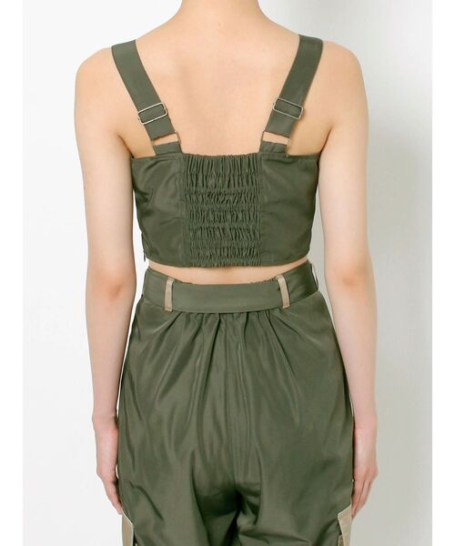 EVRIS（エヴリス）の「エッジデザインビスチェトップス【セットアップ着用可能】（キャミソール・レディース・ブラック/ブルー/カーキ・FREE）」の20枚目の写真