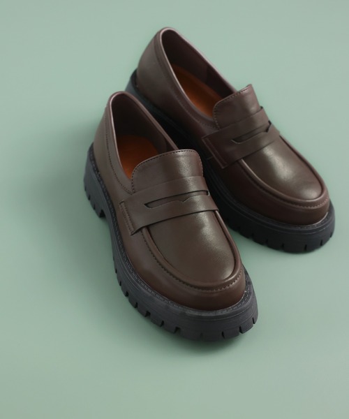 VIVIAN（ヴィヴィアン）の「厚底ラウンドトゥコインローファー（ローファー・レディース・ダークブラウン/ブラック・S/M/L/LL）」の14枚目の写真