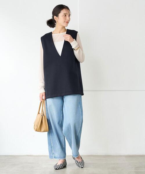 green label relaxing（グリーンレーベルリラクシング）の「Vネック