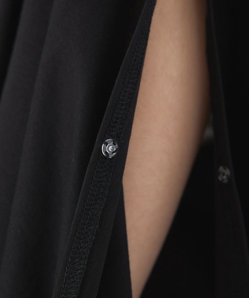 abahouse mavie（アバハウスマヴィ）の「【接触冷感】マルチWAYケーププルオーバー（Tシャツ/カットソー・レディース・ダークオレンジ/ホワイト/ブラック/ダークグリーン・フリー）」の19枚目の写真