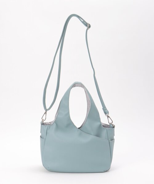 LBC(エルビーシー)の「フェイクレザークリテバッグミニショルダーバッグ(ショルダーバッグ・レディース・イエロー/ブラック/シルバー/ブルー/テラコッタ・FREE)」の4枚目の写真