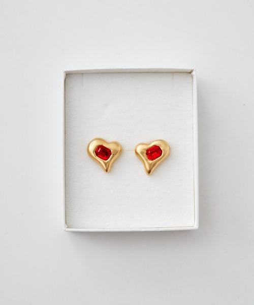 whim(ウィム)の「Heart Stone Pierce(ピアス(両耳用)・レディース・シルバー/ゴールド・FREE)」の5枚目の写真