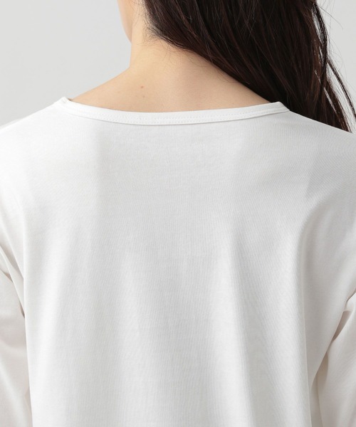 Elura(エルーラ)の「ロングロゴTシャツ(Tシャツ/カットソー・レディース・ホワイト/グレー・LARGE/MEDIUM)」の14枚目の写真