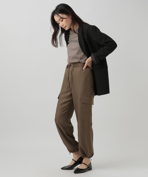 Elura(エルーラ)の「ロングロゴTシャツ(Tシャツ/カットソー・レディース・ホワイト/グレー・LARGE/MEDIUM)」の16枚目の写真