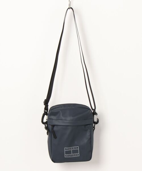 トミーヒルフィガー ショルダーポーチ【ネイビー】美品！ TOMMY HILFIGER GOLF（トミー ヒルフィガー ゴルフ）の「ﾎﾟｰﾁ ﾐﾆ