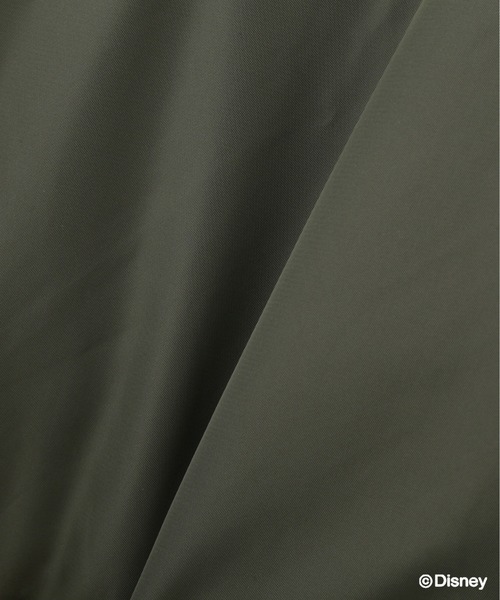 AVIREX（アヴィレックス）の「《Disney Collection》FLIGHT JACKET DONALD DUCK / フライトジャケット ドナルドダック / MA-1 / ディズニー / AVIREX / アヴィレックス（MA-1・メンズ・ブラック/セージグリーン・X-LARGE/XX-LARGE/MEDIUM/LARGE）」の19枚目の写真