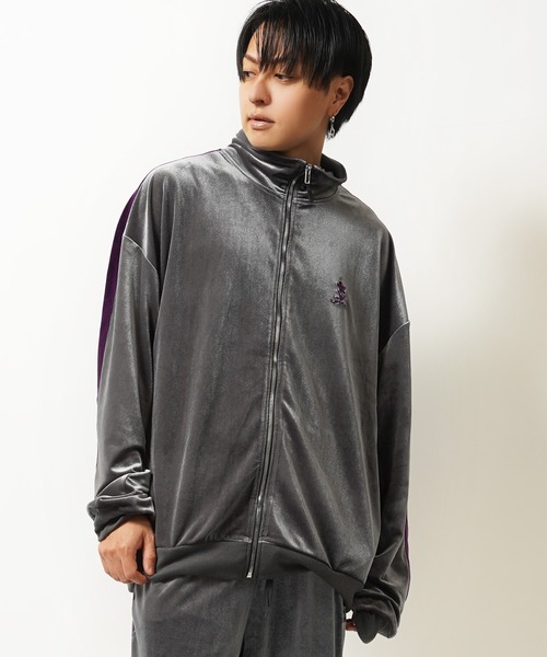 1111clothing（ワンフォークロージング）の「ベロア トラック