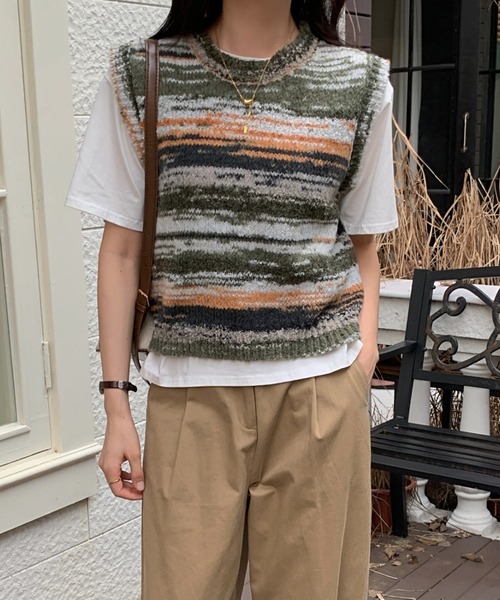 ABITOKYO（アビトーキョー）の「グラデーションマルチウェイボーダーニットベスト（ベスト・レディース・グリーン系その他/ブルー系その他/オレンジ系その他・FREE）」の15枚目の写真