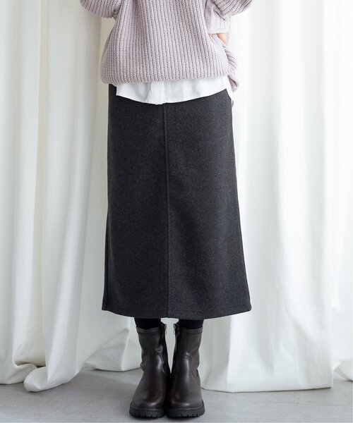 LBC(エルビーシー)の「圧縮ジャージIラインスカート(スカート・レディース・ダークブラウン/チャコールグレー/ベージュ・M)」の15枚目の写真