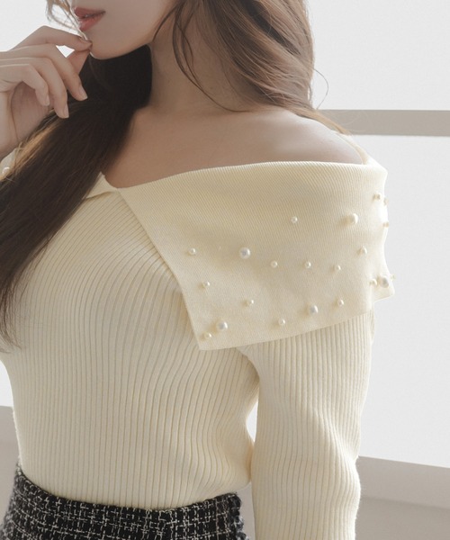 ジュリアブティック JULIA BOUTIQUE パール付きデコルテオープンニットトップス/23543 （Ivory） ビジューパールボタンハートネックニットトップス JB24018