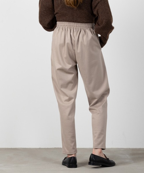 NAVY（ネイビー）の「NAVY 起毛ツイル テーパードパンツ（その他パンツ・レディース・ブラック/ブラウン/ブルー系/ベージュ・M/L）」の7枚目の写真