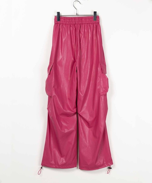 ※【 選べる４size ／２color 】タックデザインフェイクレザードロストワイドカーゴパンツ（カーゴパンツ）｜me+em select（ミームセレクト）